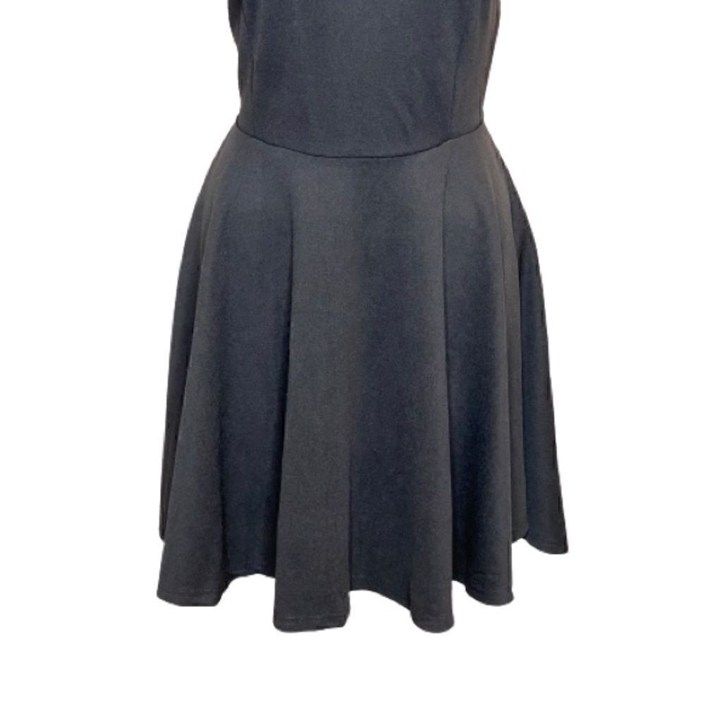 Shein black cross back sleeveless skater dress size M - Picture 4 of 13